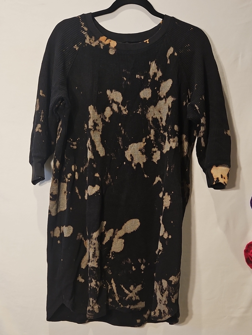 Uniqlo Black Tunic with Beige Bleach-Effect 0177